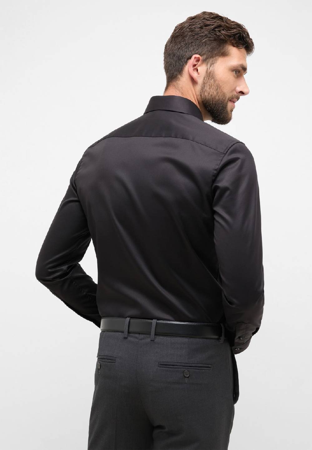 Eterna Camicia nera eterna slim fit in cotone twill no stiro Fino al 55% di sconto