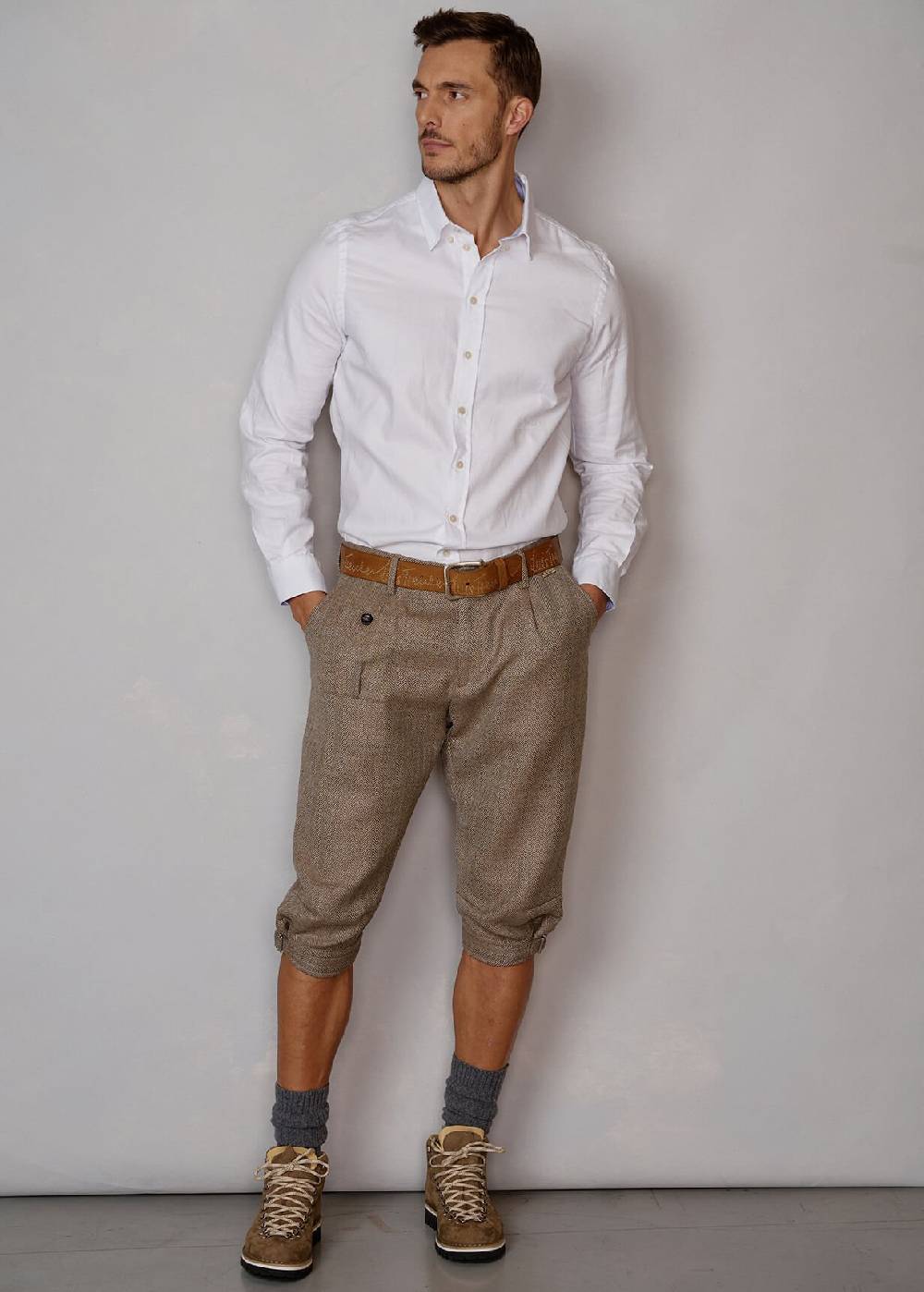 Luis Trenker Cintura in pelle con borchie modello Lufabian Outlet