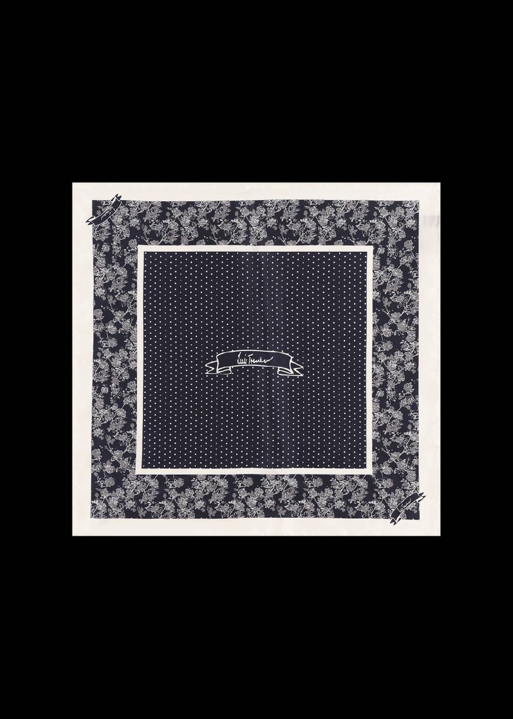 Luis Trenker Foulard in seta con stampa modello Lufinley In Vendita