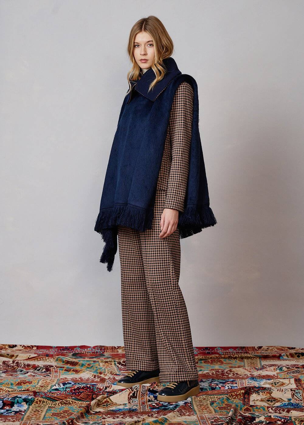 Luis Trenker Poncho con frange modello Lupiera Lightning offer