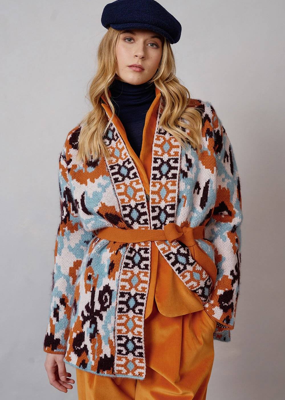 Luis Trenker Cardigan in maglia con cintura modello Luaisha Promozione