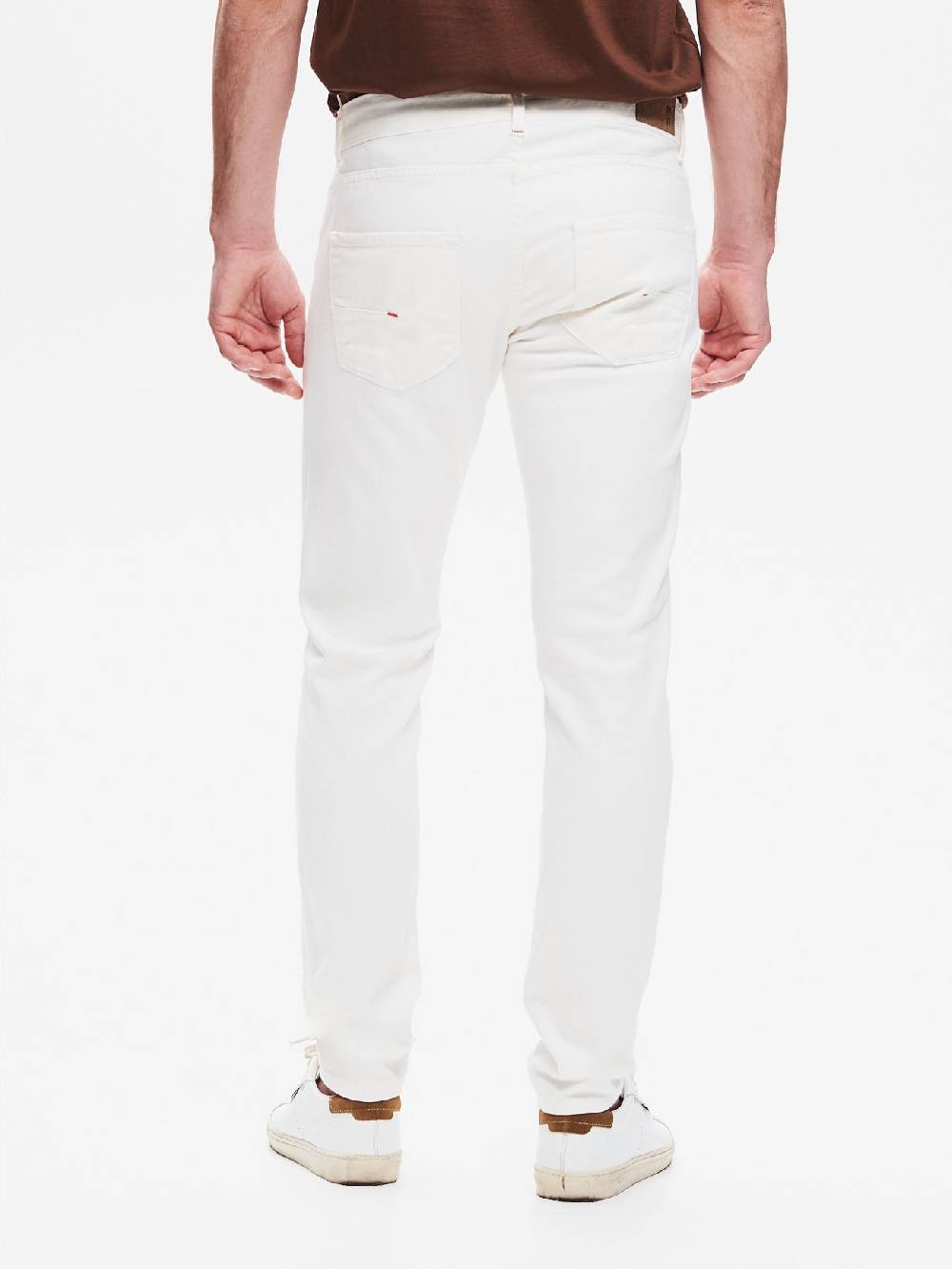 Rinascimento Jeans Slim-Fit Uomo Bull Bianco QB24 Acquista Ora