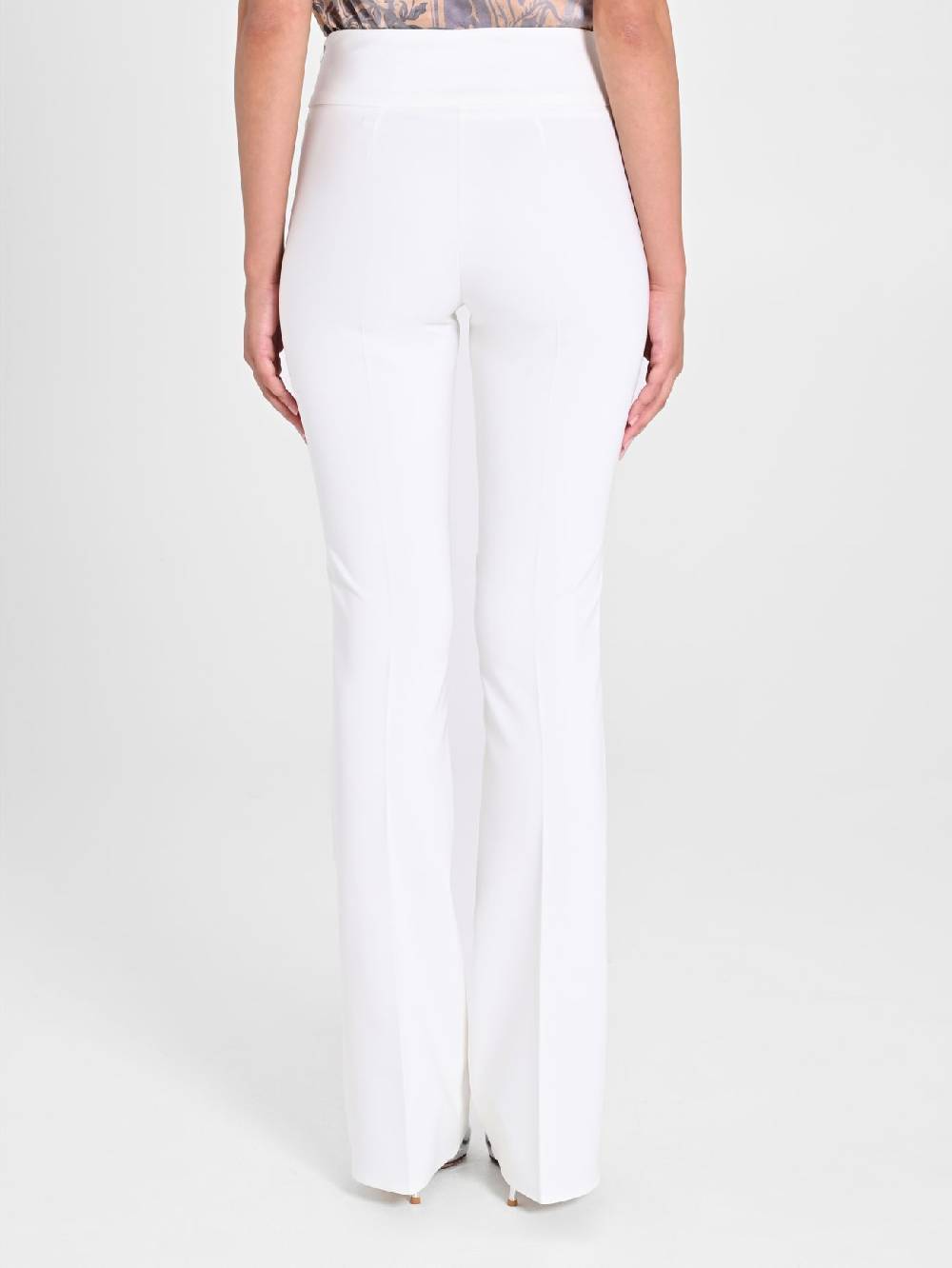 Rinascimento Pantaloni Flared in Tessuto Tecnico Bianco Moda