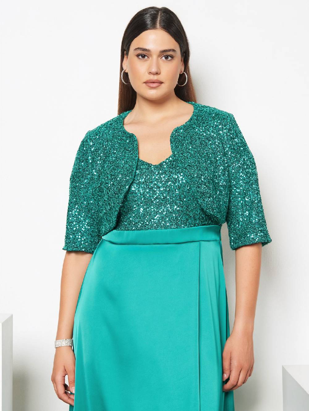 Rinascimento Coprispalle Curvy in Paillettes Fino Al -60%
