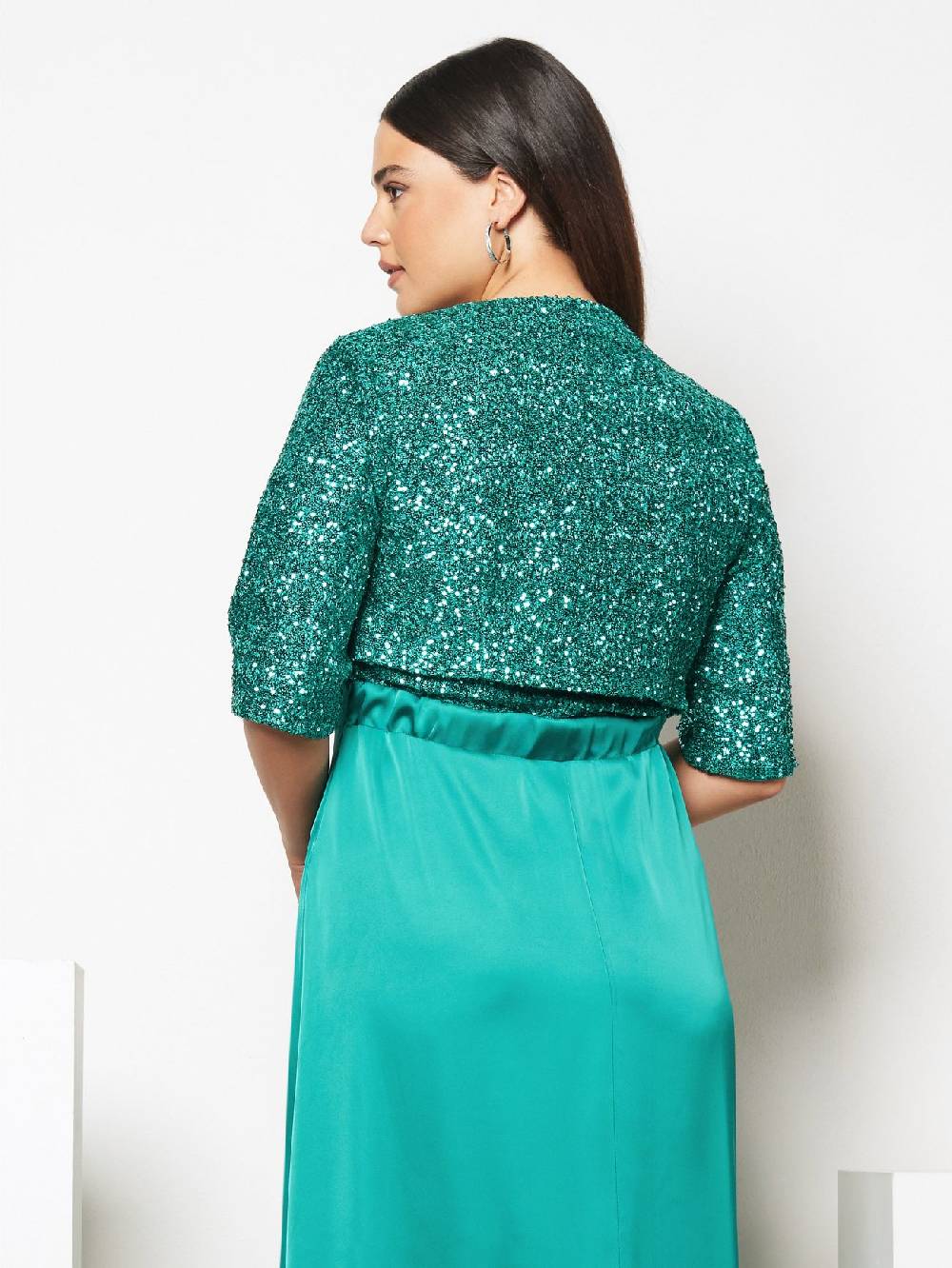 Rinascimento Coprispalle Curvy in Paillettes Fino Al -60%