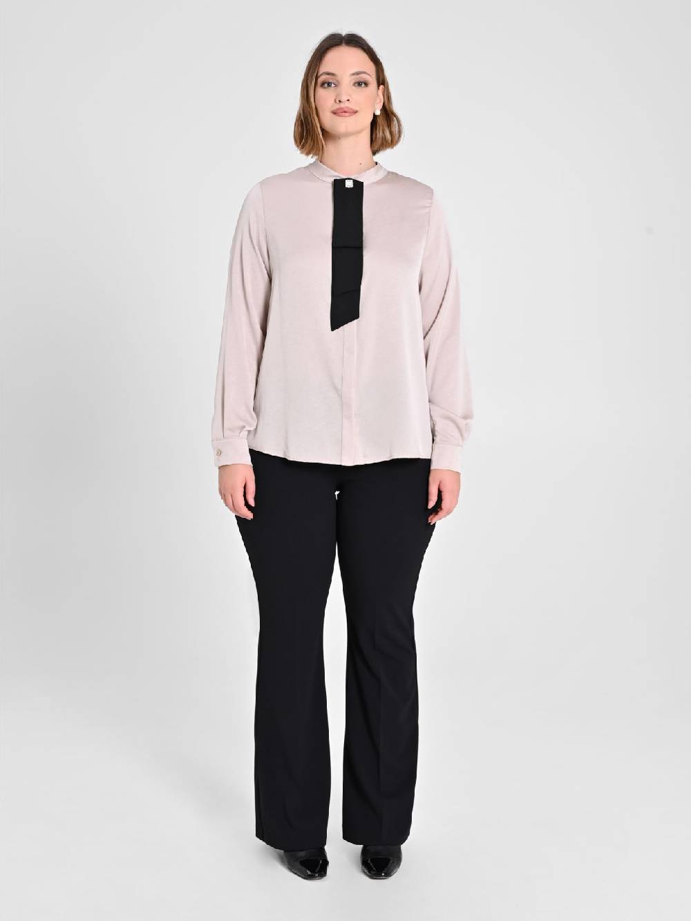 Rinascimento Camicia Curvy con Cravattino Removibile Novità