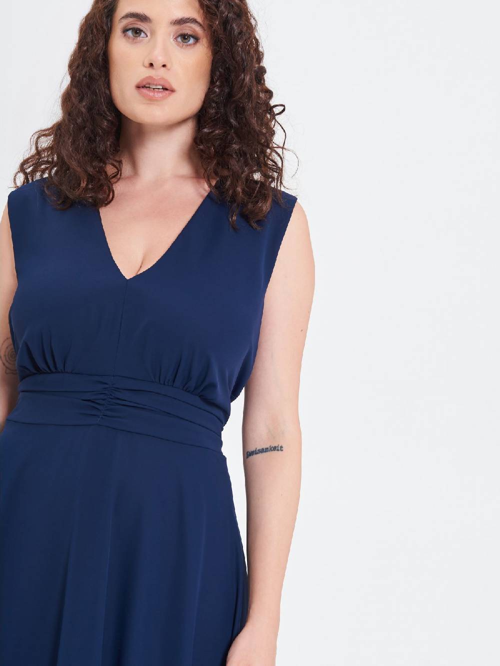 Rinascimento Abito Curvy Lungo Hotsell