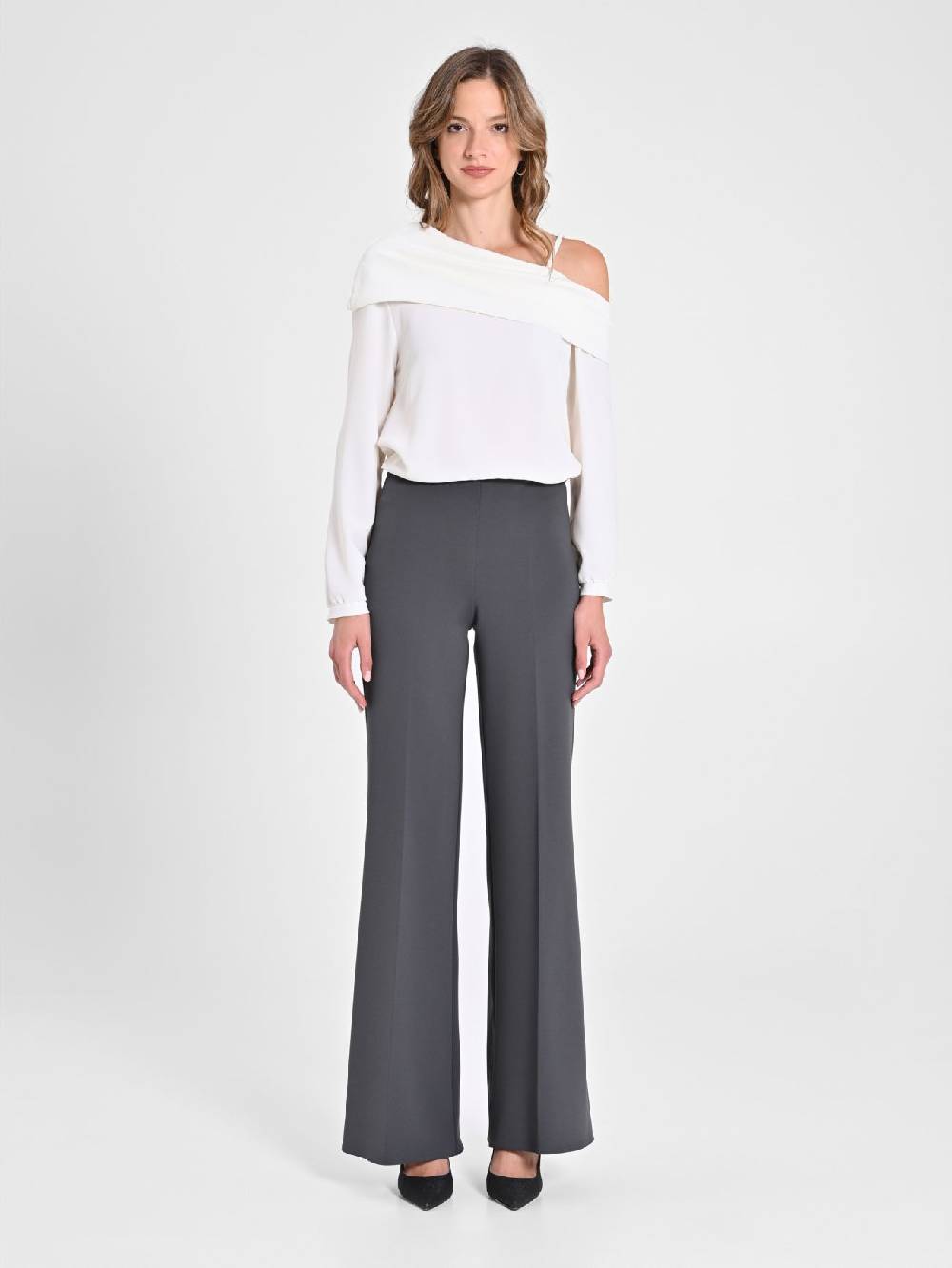 Rinascimento Pantaloni Palazzo in Scuba mano Crepe Grigio Online Outlet