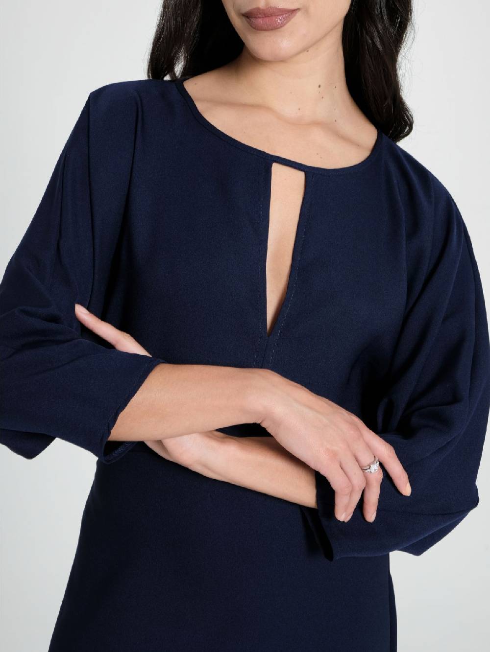 Rinascimento Abito Midi con Maniche Kimono Sconti questo mese