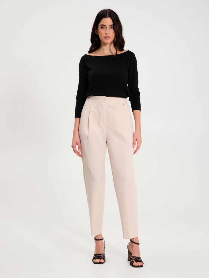 Rinascimento Pantaloni Carota con Punto Smock Beige In Linea