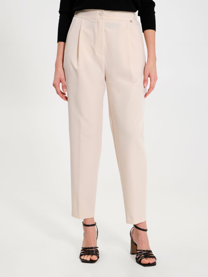 Rinascimento Pantaloni Carota con Punto Smock Beige In Linea