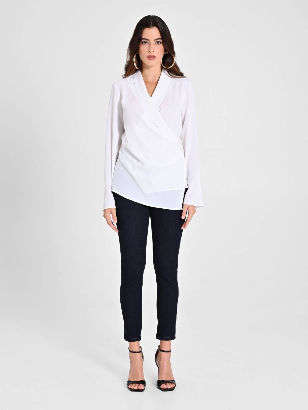 Rinascimento Blusa Bianca con Drappeggio Sconto