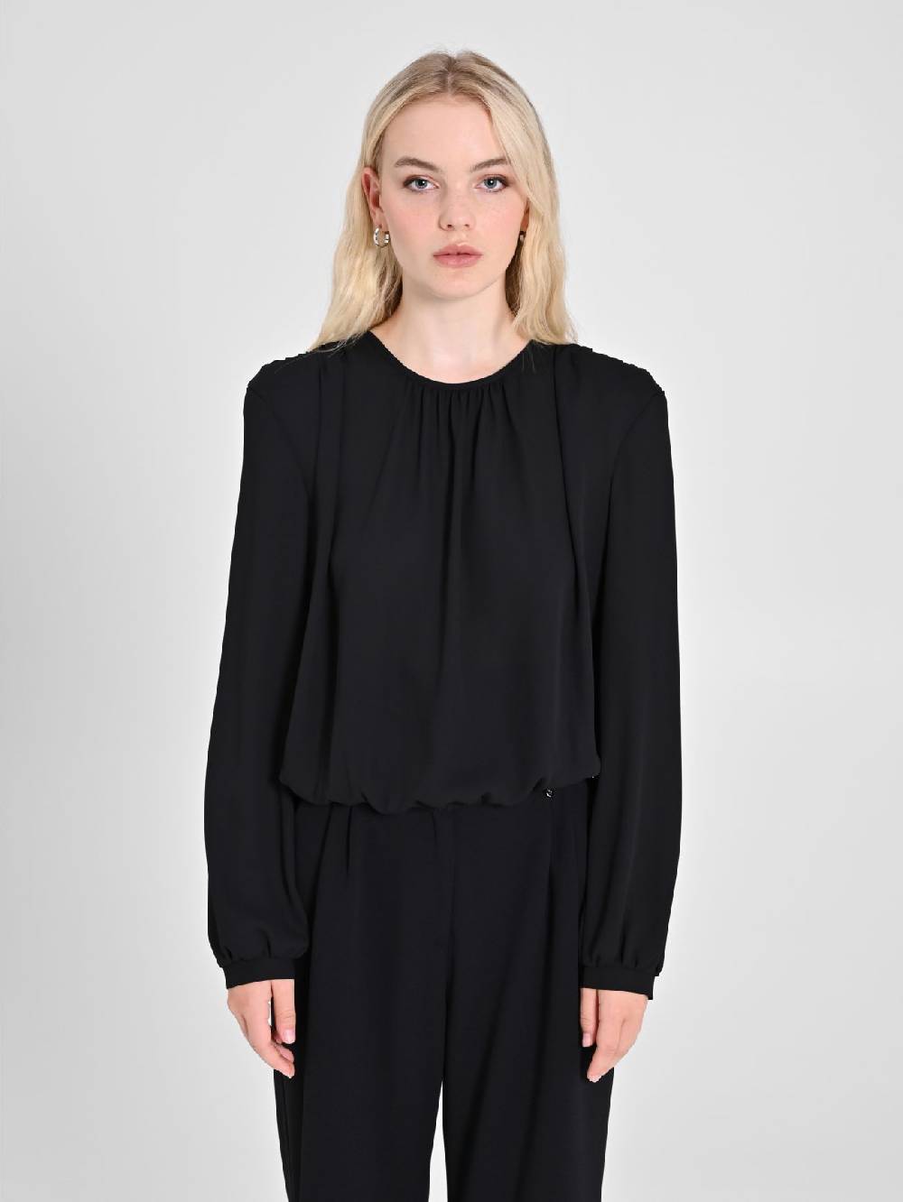 Rinascimento Blusa in Georgette Nera Nuovi prodotti
