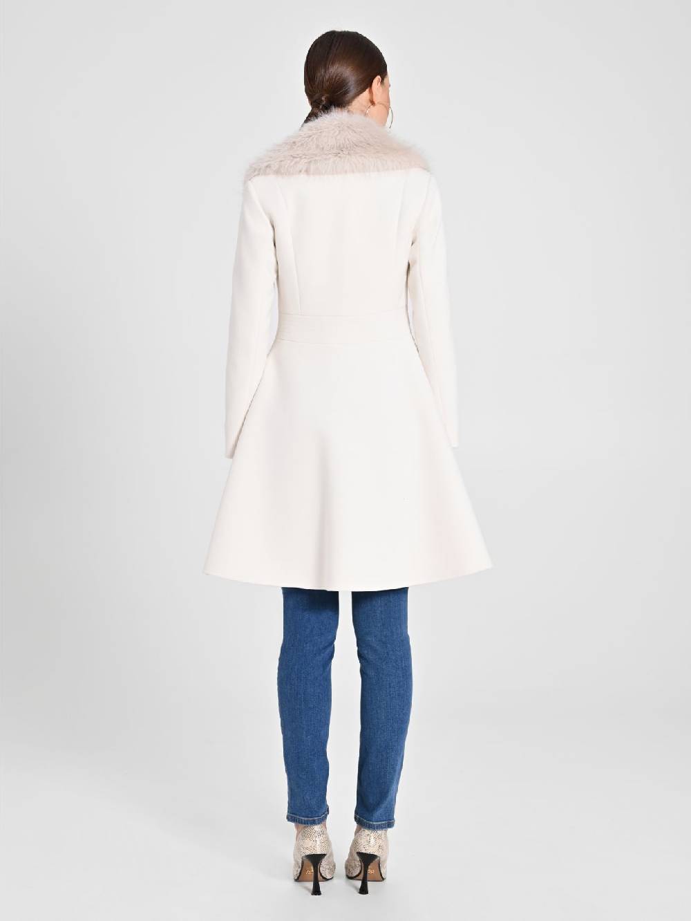 Rinascimento Cappotto Bianco con Collo effetto Pelliccia Shopping Online