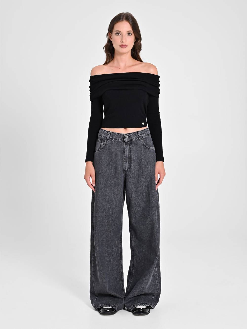 Rinascimento Jeans Palazzo Grigi Pezzi Unici