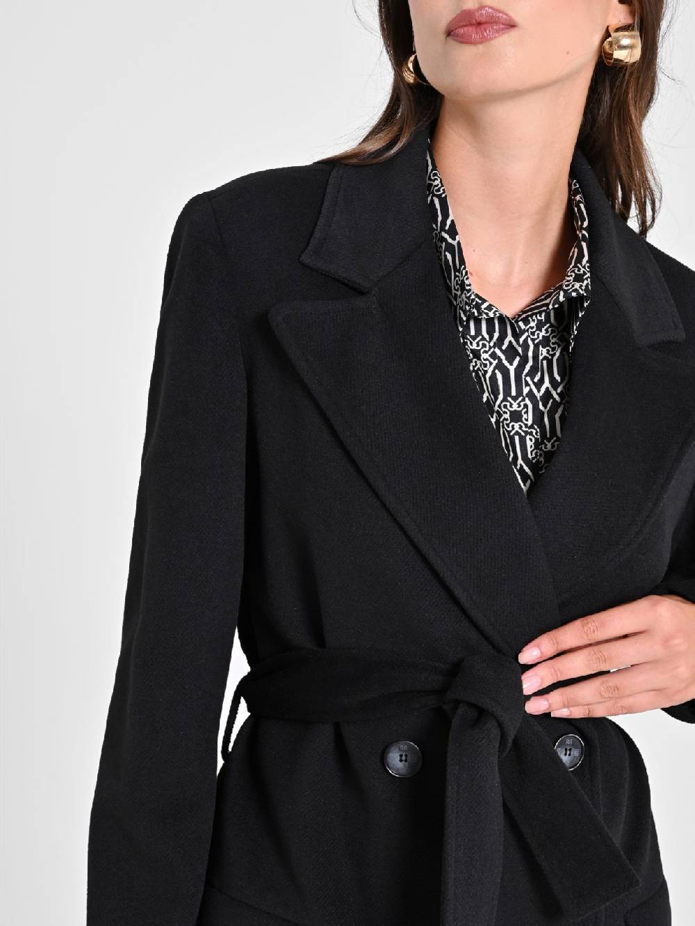Rinascimento Maxi Cappotto Nero con Cintura Promozione Limitata