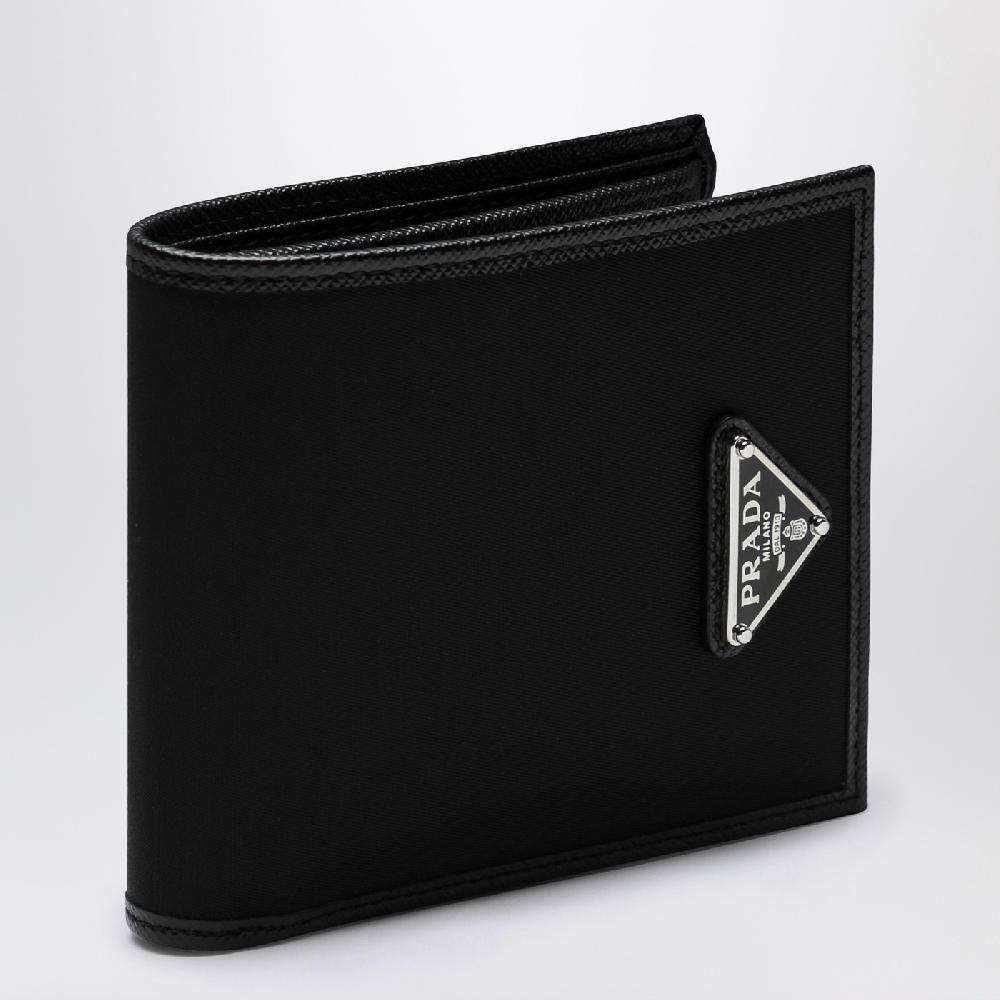 Prada Portafoglio nero in Re-Nylon con triangolo logo
