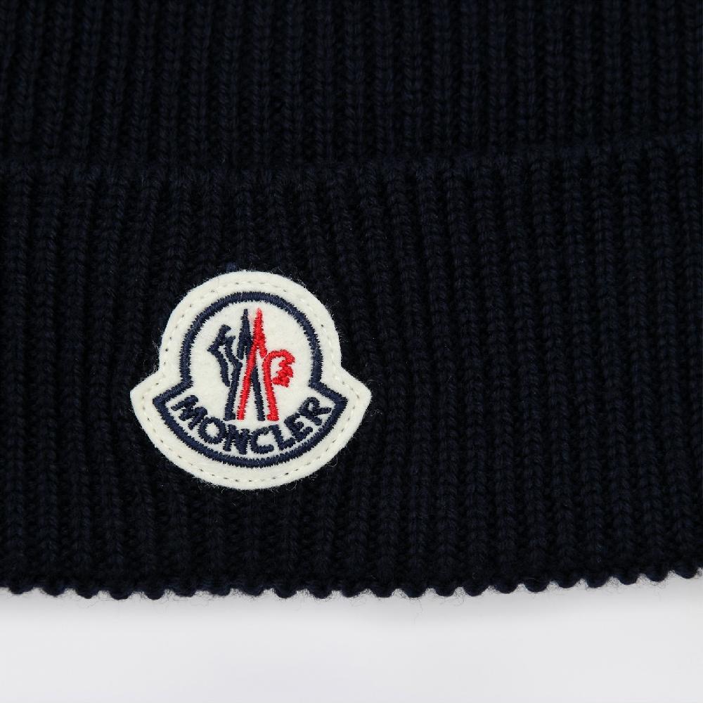 Moncler Cuffia blu in lana con patch logo Italia