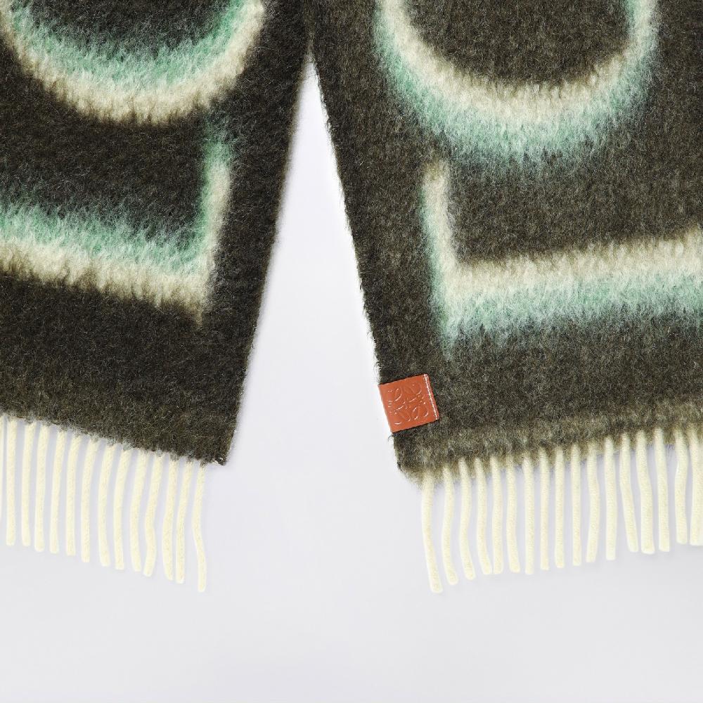 Loewe Sciarpa verde/bianca in lana e mohair Offerte