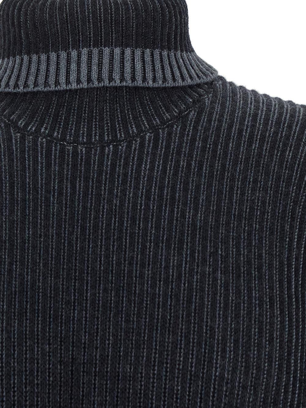 Oluxury Stone Island Ribbed Knit Solo un giorno rimasto