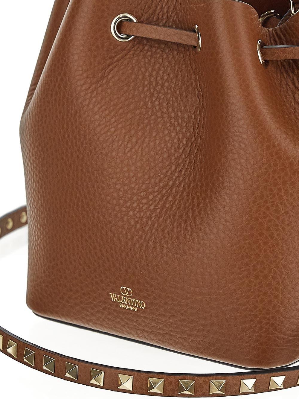 Oluxury Valentino Garavani Bucket Bag In Saldo