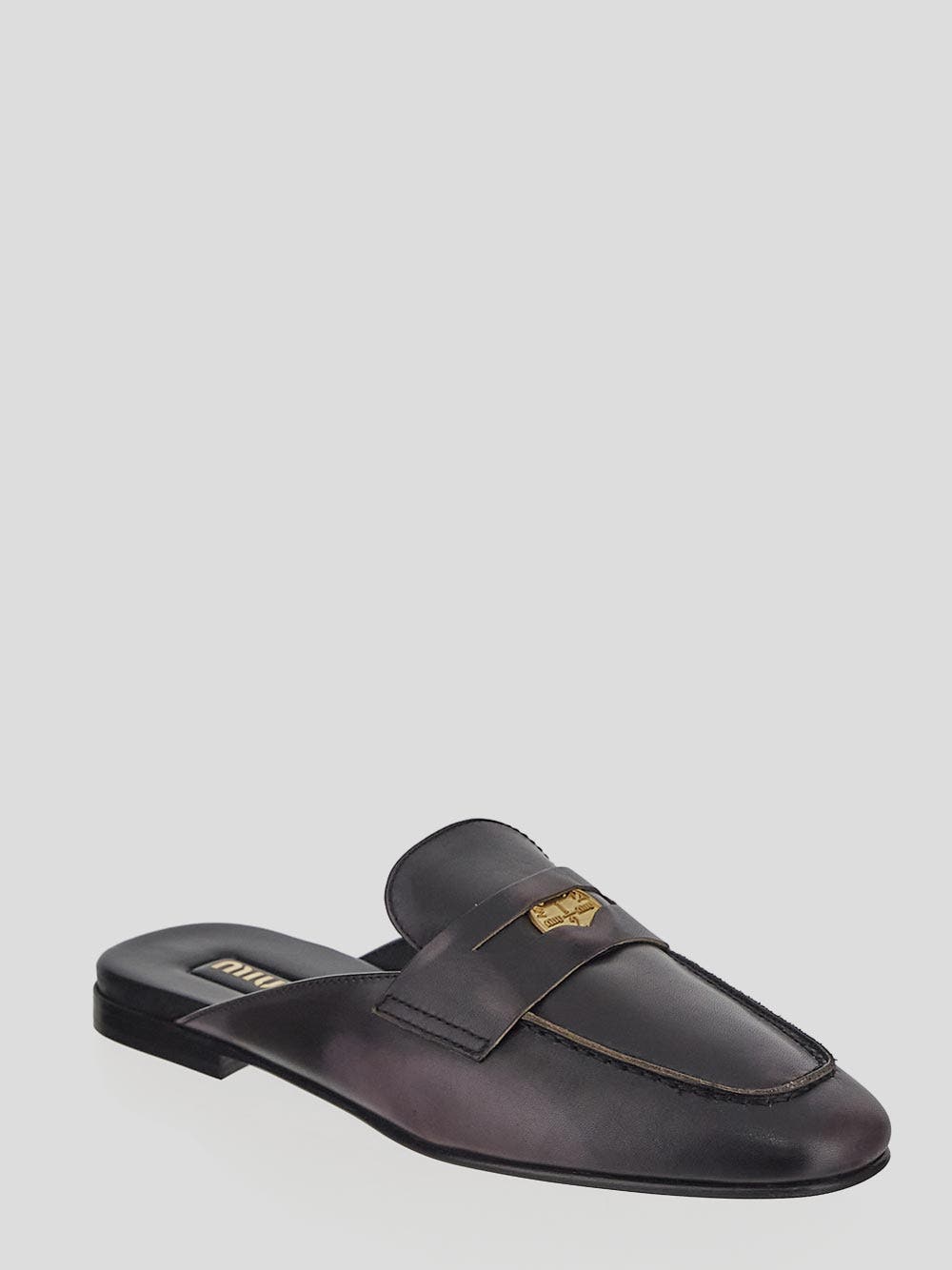 Oluxury Miu Miu loafers In Linea
