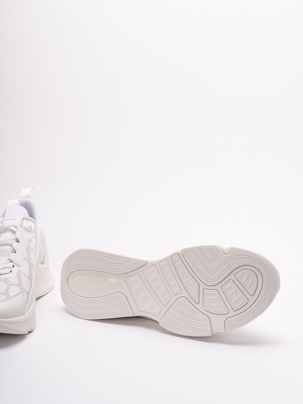 Valentino garavani `True Act` Sneakers Vendite Flash
