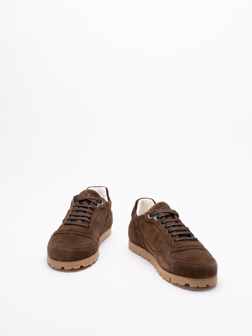 Prada Suede Sneakers Negozio