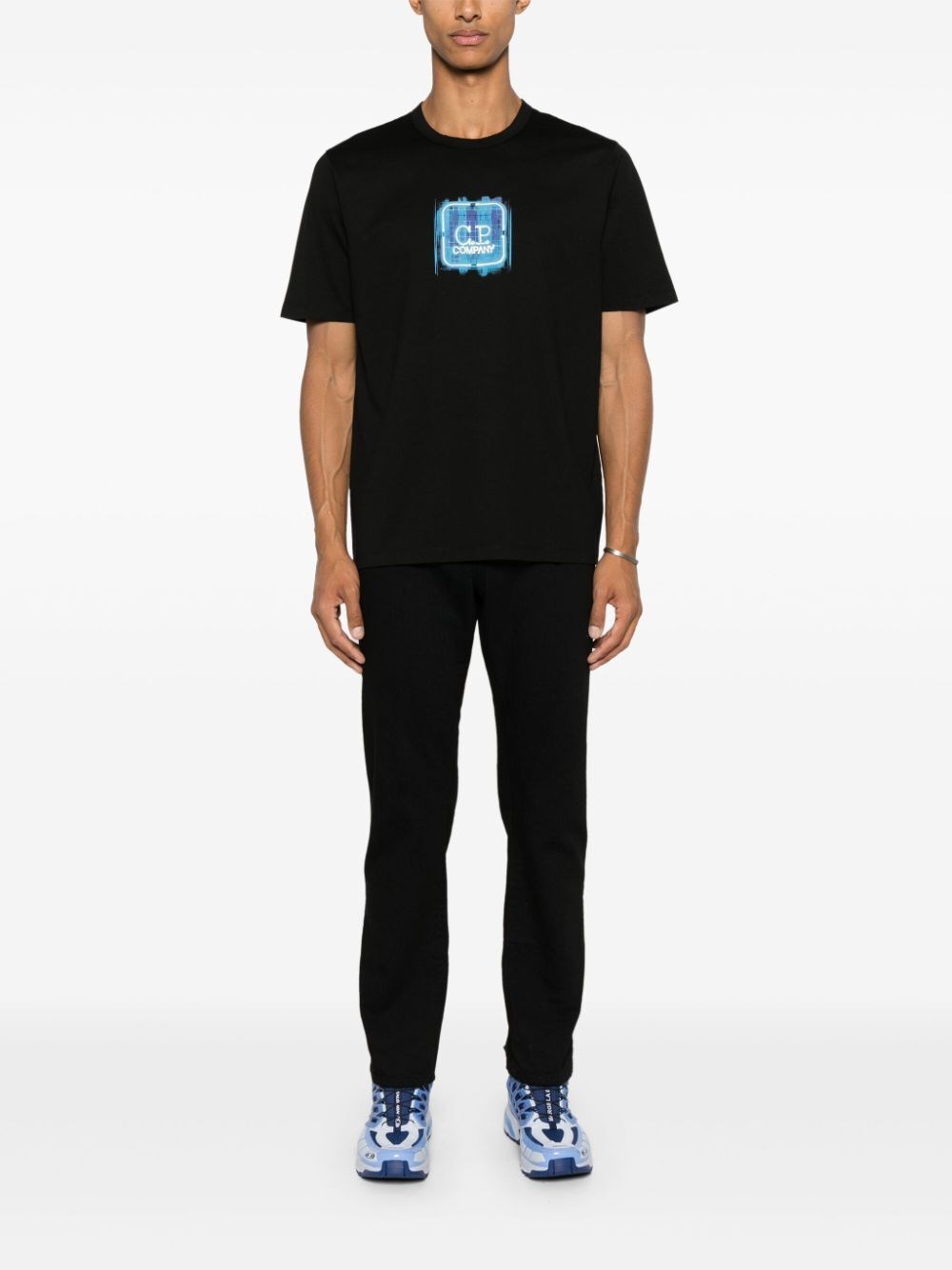 C.p. company `Metropolis Series` Embossed Logo Badge T-Shirt Sconto