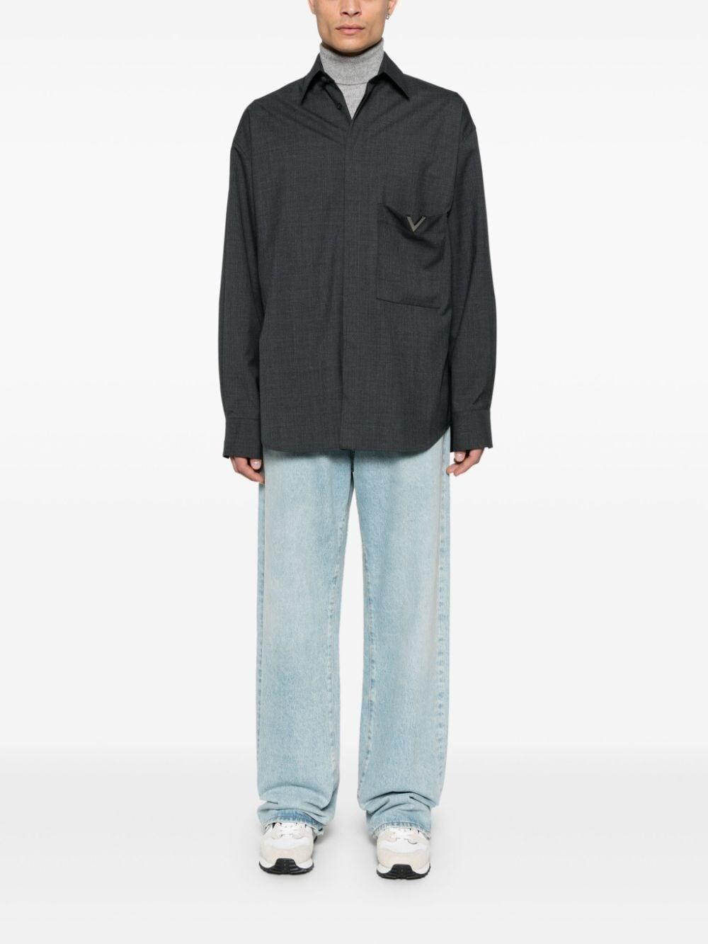 Valentino garavani `V Detail` Long Sleeve Shirt Offerta