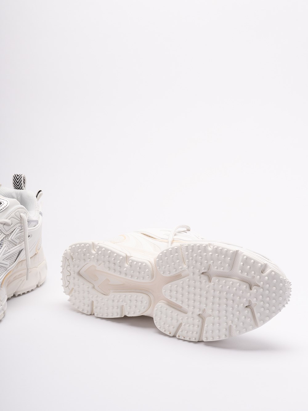 Off white `Ow Be Right Back` Sneakers Sconto