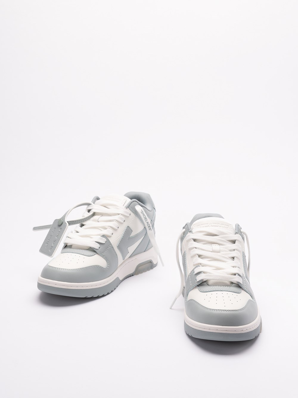 Off white `Out Of Office Calf Leather` Sneakers Offerta