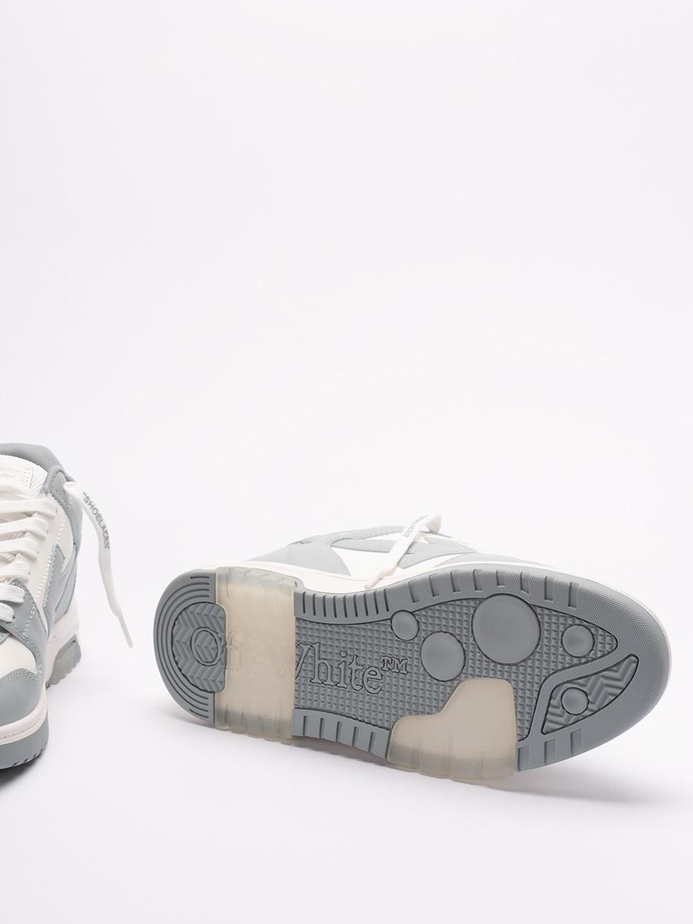 Off white `Out Of Office Calf Leather` Sneakers Offerta