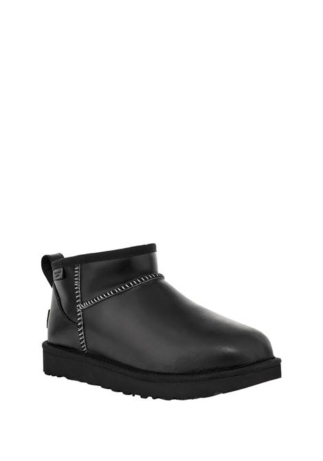 UGG Stivali Classic Ultra Mini Leather Regenerate Neri - UGG Online
