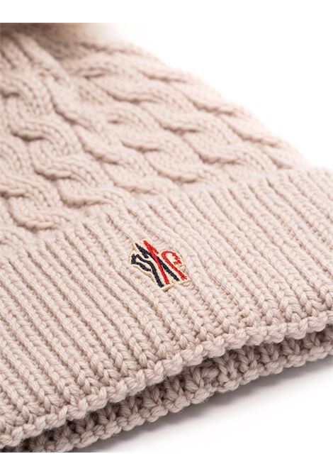 MONCLER GRENOBLE Berretto In Lana a Trecce Rosa Con Pompon - MONCLER GRENOBLE Spedizione Gratuita