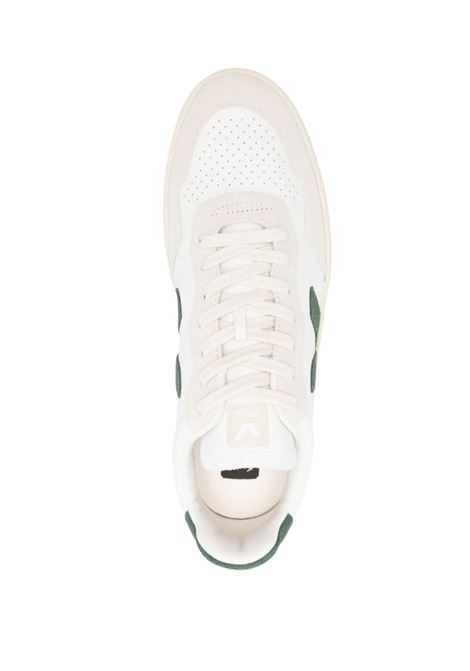 VEJA Sneakers V-90 In Pelle Bianca e Verde - VEJA Soddisfazione Garantita
