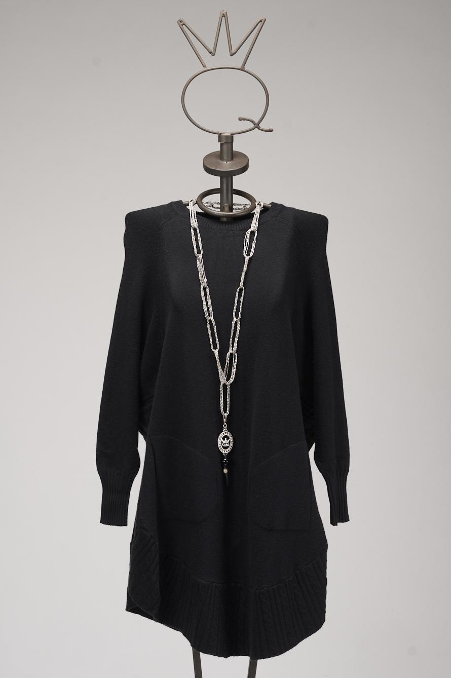 Save The Queen Maxi maglia con collana