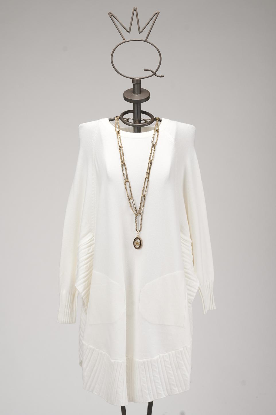 Save The Queen Maxi maglia con collana