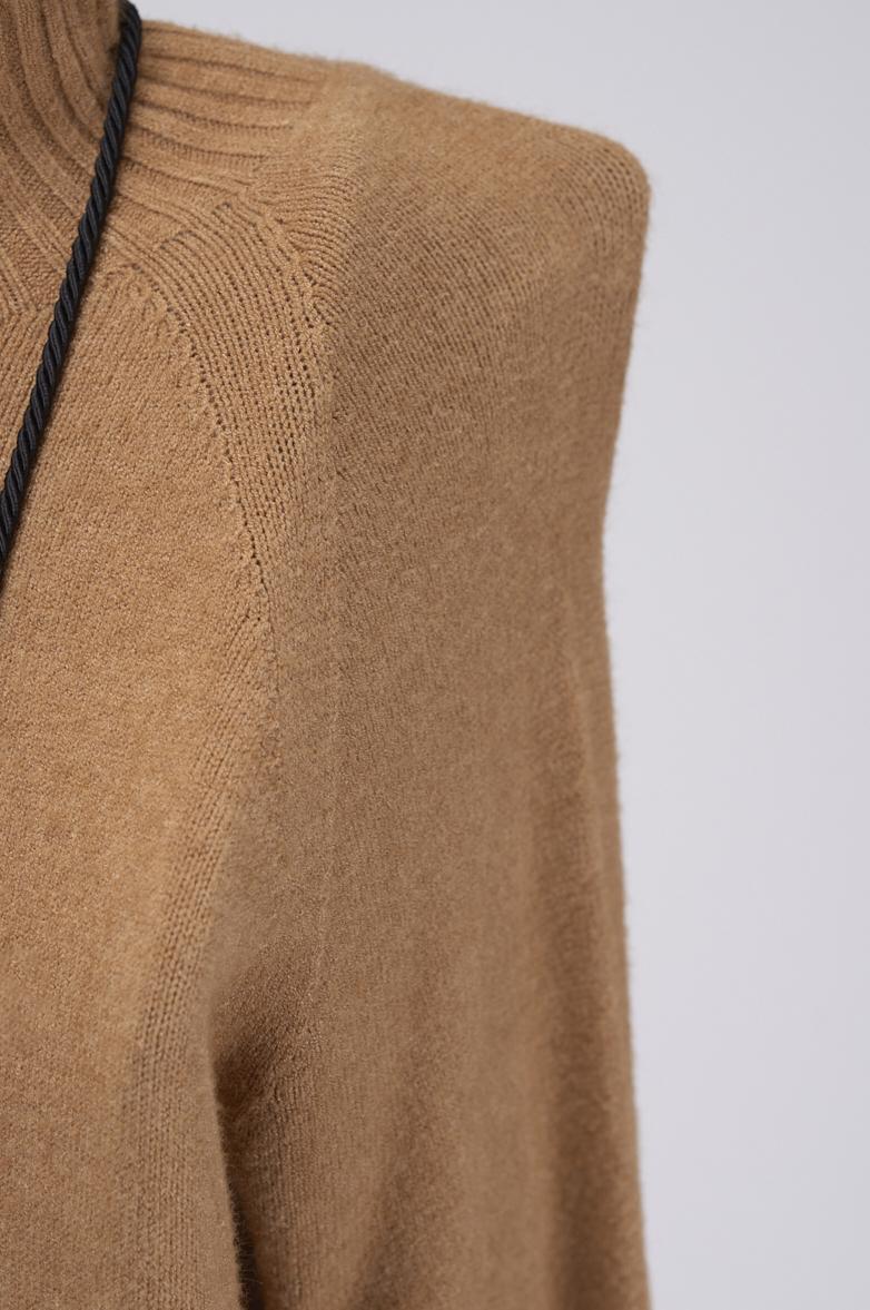 Save The Queen Maglia + collana Presa