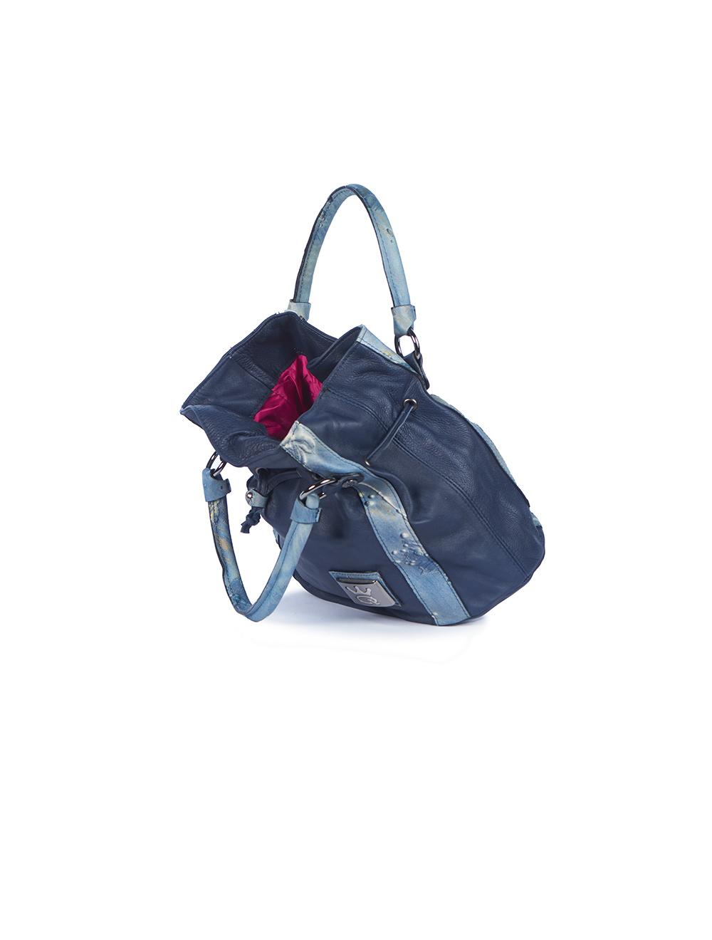 Save The Queen Borsa in pelle blu con dettagli di pelle operata Consegna Veloce