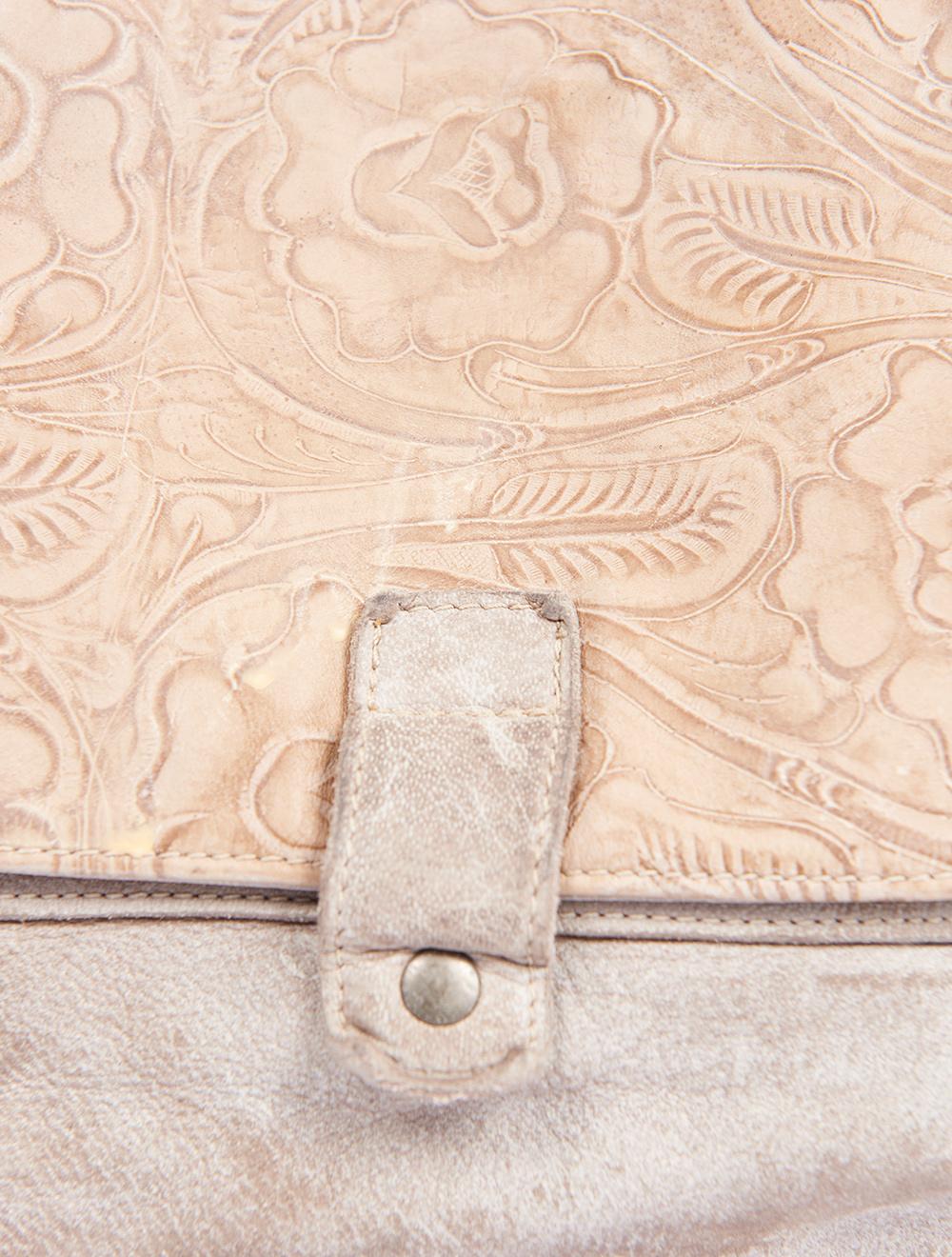 Save The Queen Borsa media in pelle lavorata beige Offerte