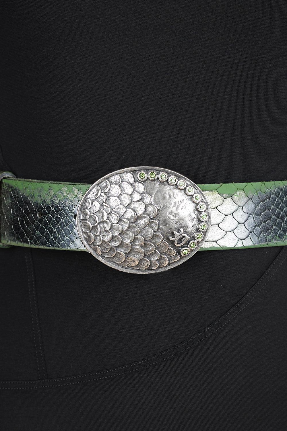 Save The Queen Cintura in pelle con fibbia in metallo Presa
