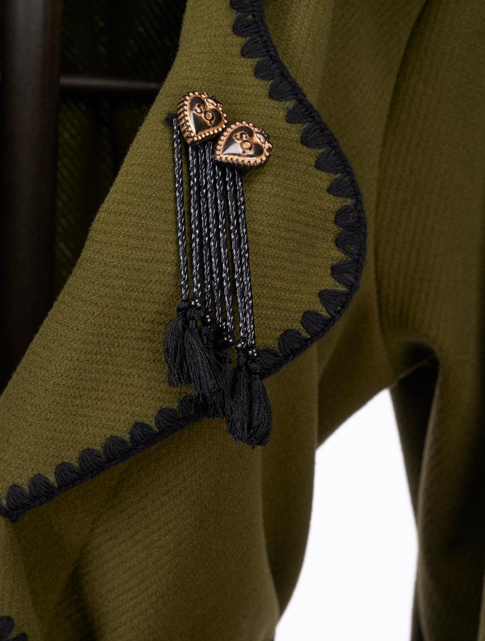 Save The Queen Cappotto verde con bordi ricamati Shopping Online
