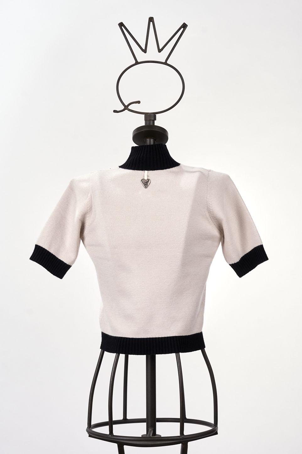 Save The Queen Maglia corta a mezze maniche Offerte