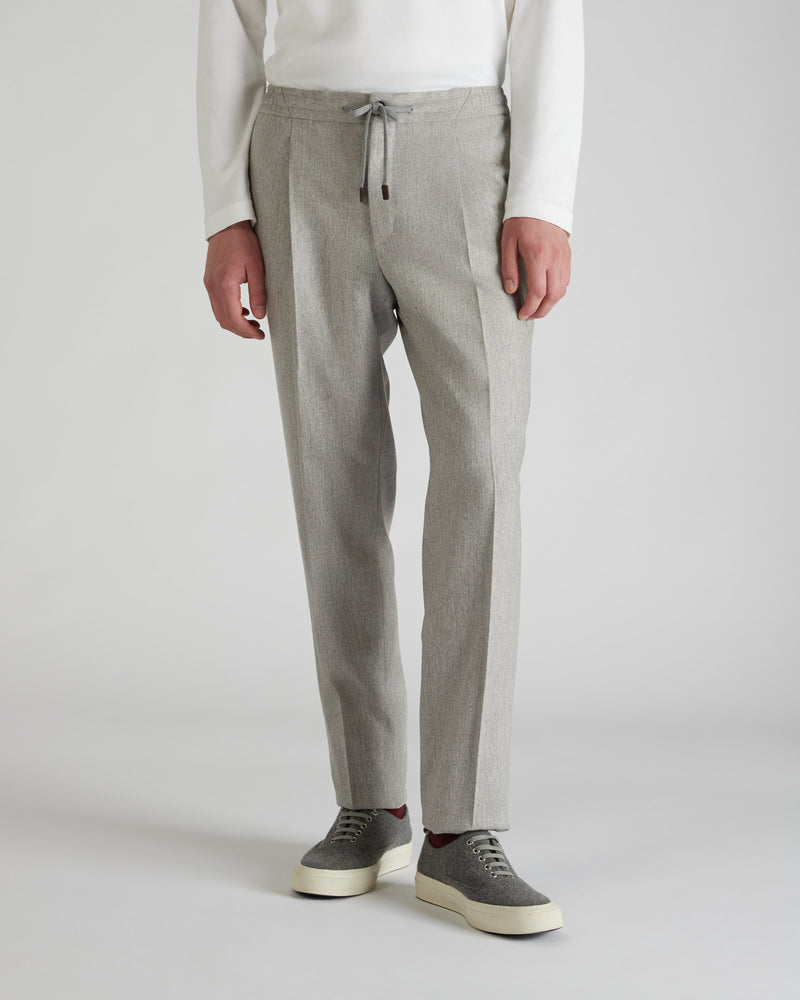 Slowear Pantalone tapered fit in flanella di lana e cashmere In Vendita