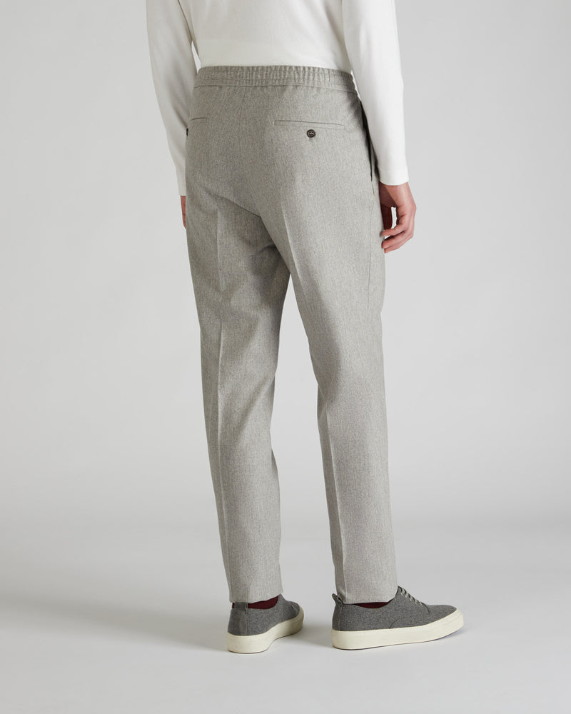 Slowear Pantalone tapered fit in flanella di lana e cashmere In Vendita