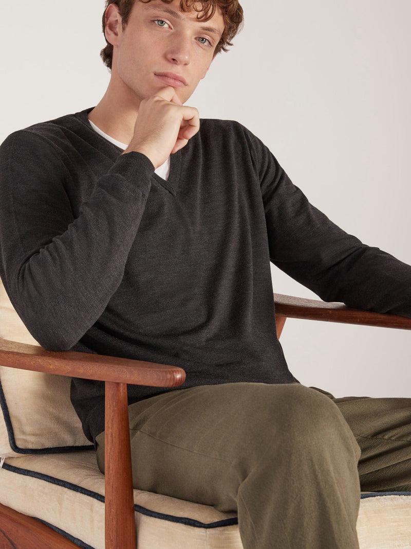 Slowear Maglia scollo a V slim fit in Flexwool certificato Online
