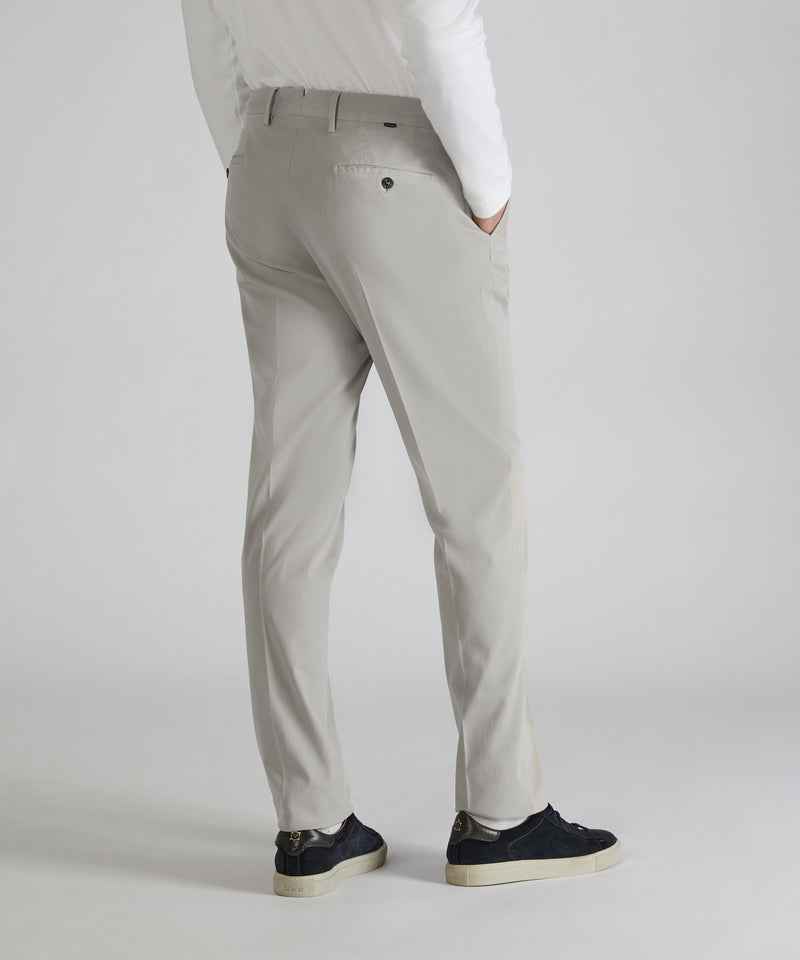 Slowear Pantalone tapered fit in cotone e lyocell Promozione Limitata