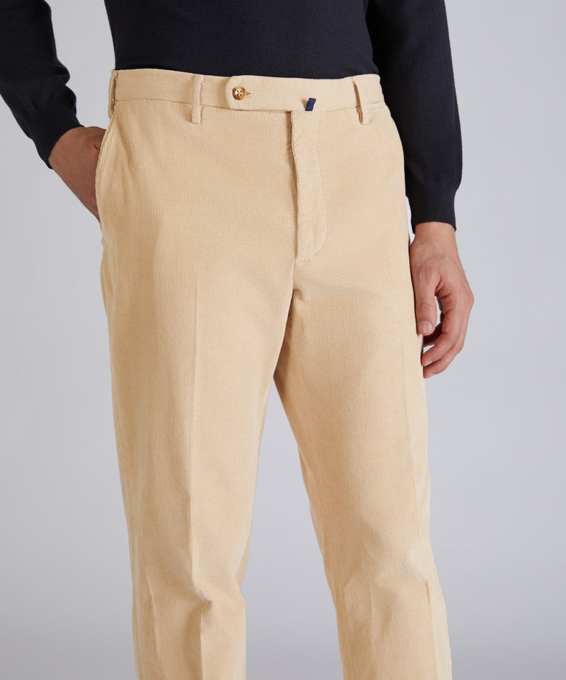 Slowear Pantalone regular fit in velluto Affare Del Giorno