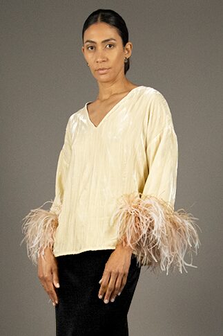 Stephan Janson GRITTI – blusa con piume 2025